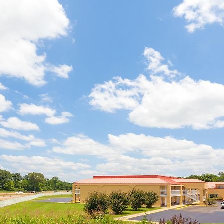 Super 8 By Wyndham Madison/Ridgeland Area Hotel Luaran gambar
